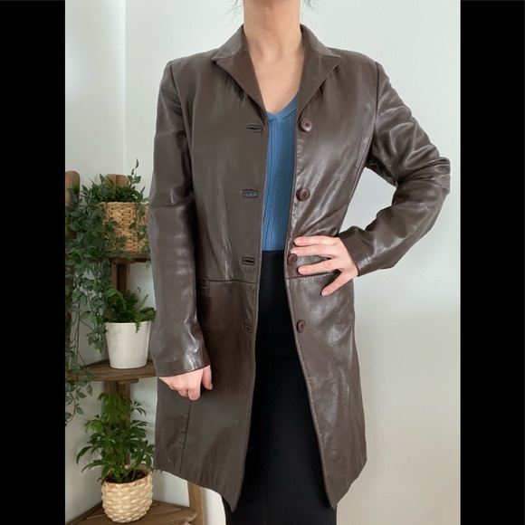 Danier Jackets & Blazers - 90s dark brown leather Danier jacket